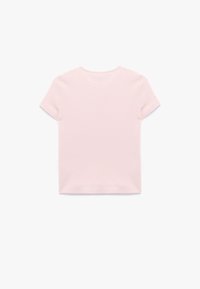 Kortærmet T-shirt med rund hals i blød pink stof, der har en glat tekstur og et enkelt, uprydeligt design.