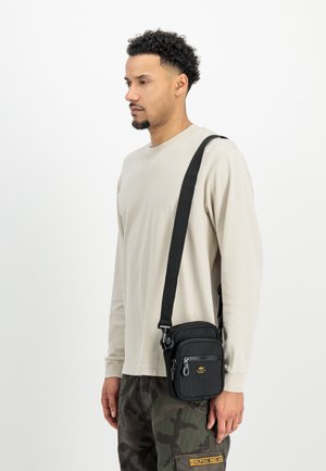 Alpha Industries LABEL MESSENGER BAG UNISEX - Borsa a tracolla - black