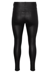 Svarta leggings i konstläder med en slät yta, hög midja och figurnära siluett; har två bakfickor och sömmar.