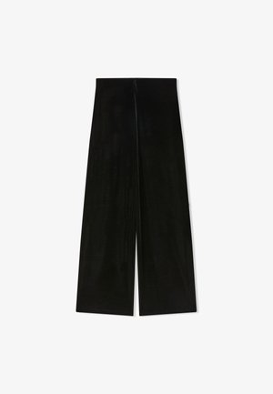 Pantaloni a gamba larga neri realizzati in tessuto morbido. Presentano una superficie liscia, una vita aderente e una silhouette dritta, adatti per uno stile versatile.