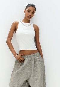 PULL&BEAR STWD - Top - white