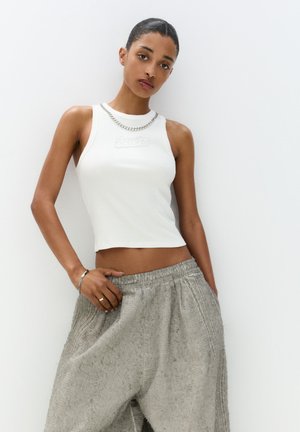 STWD - Top - white