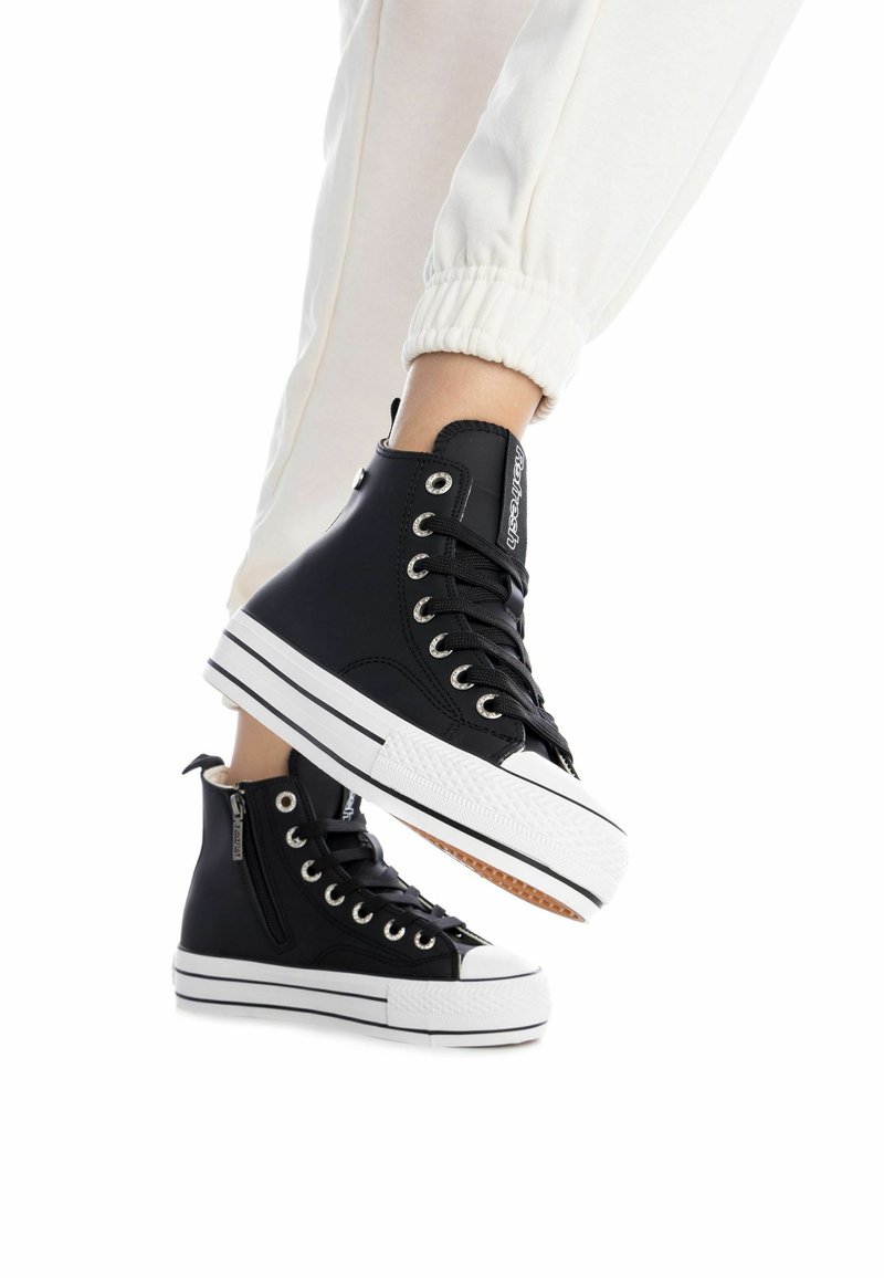Refresh Sneakers alte - black