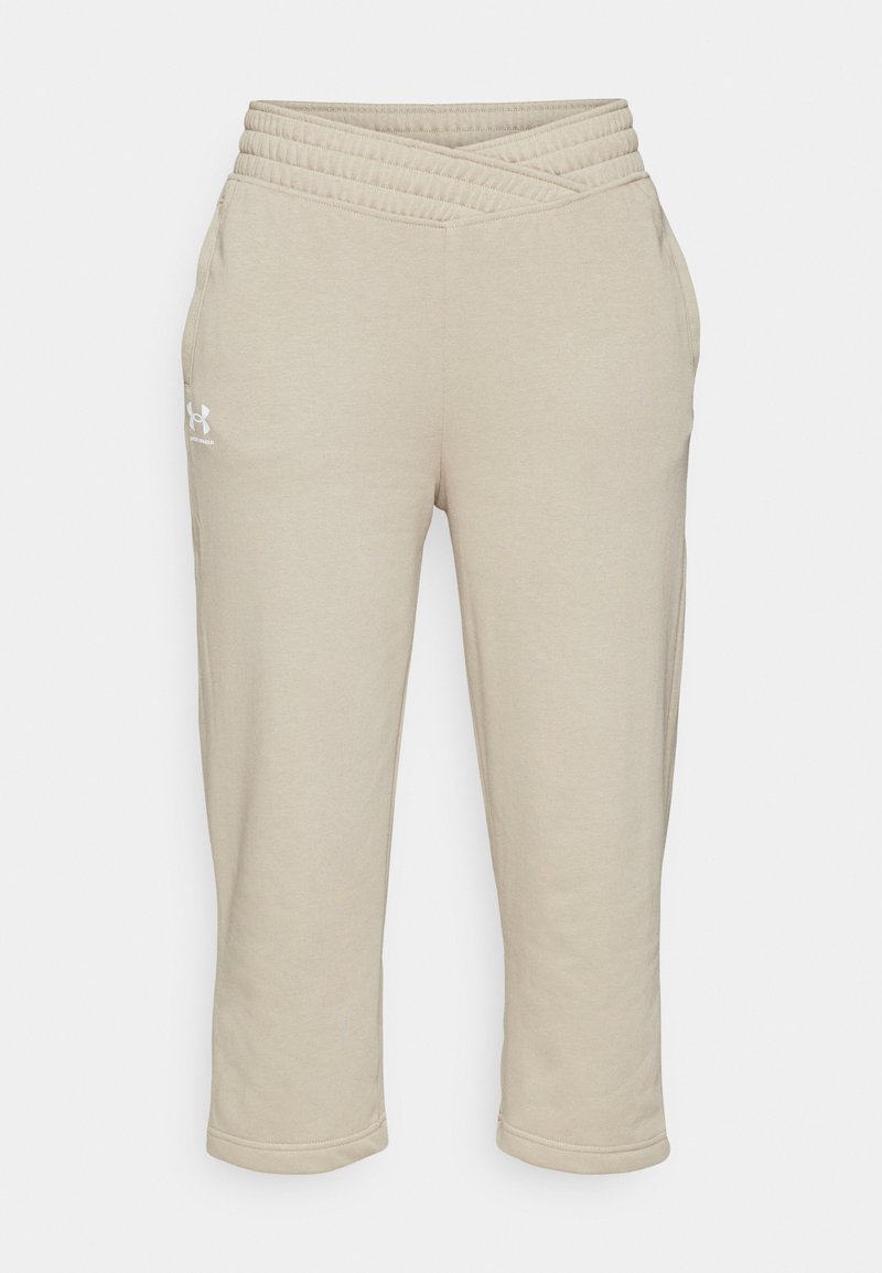 Beige Cropped-Sweatpants mit elastischem, gekreuztem Bund, seitlichen Taschen und kleinem weißen Logo auf dem linken Oberschenkel.