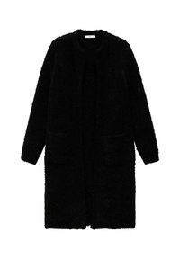 Cappotto lungo nero e peloso con scollatura rotonda, apertura frontale, due tasche frontali e maniche lunghe. Texture morbida, design lungo fino al ginocchio.