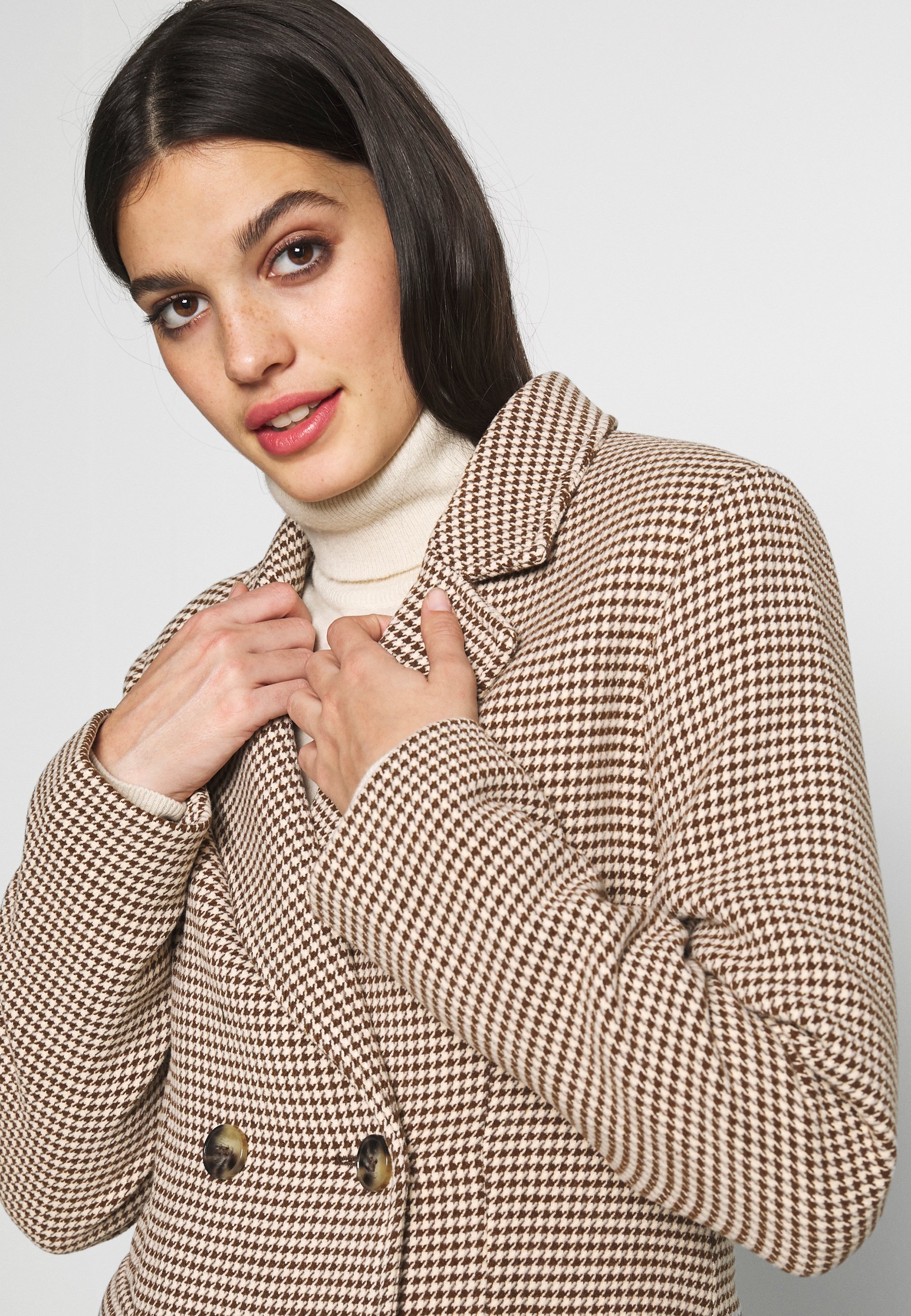 Ivyrevel TAILORED COAT Kåpe frakk white Zalando.no Ivyrevel TAILORED COAT Kåpe frakk white Zalando.no