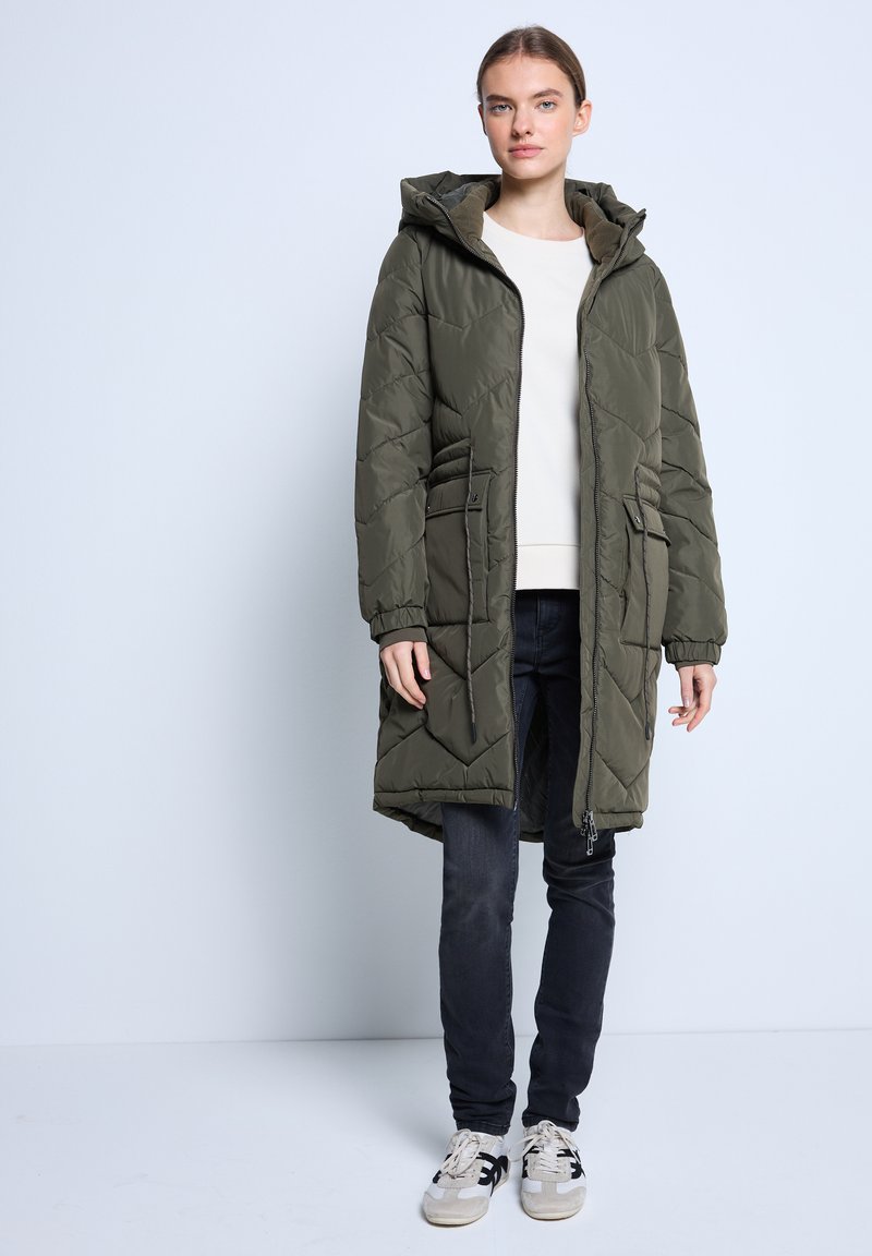 Blouson Long Femme Street One Avec Capuche Amovible - Coupe Brillante Soyeuse, Doublure Légère - Poches Latérales - Taille EU 38 (tour De Poitrine 58.5 Cm)