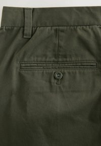Unselected, olive green
