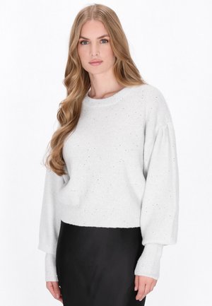 - Sweter