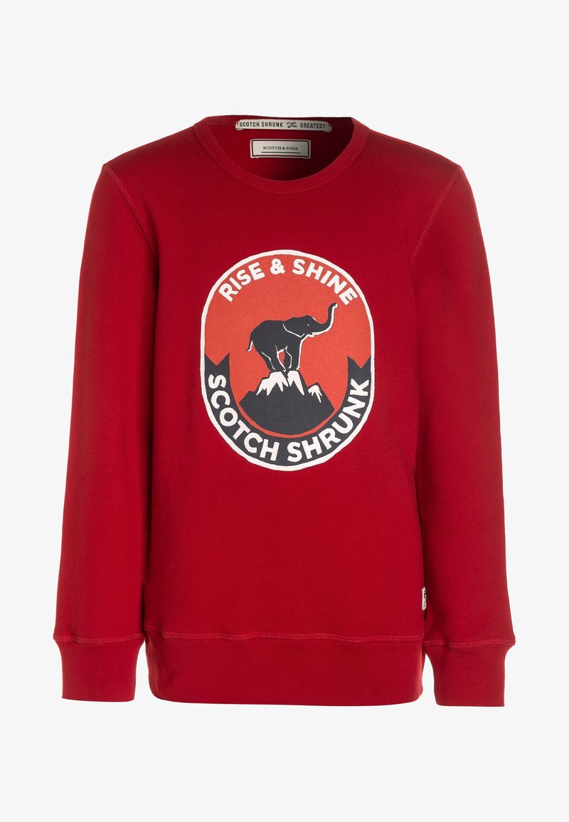 Sweat-shirt rouge à manches longues avec col rond et illustration d'un éléphant debout sur des sommets montagneux, texte « Rise & Shine Scotch Shrunk. »