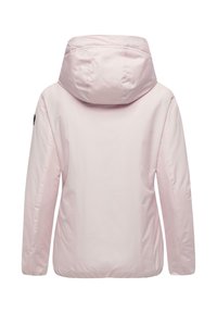 Veste à capuche rose clair avec un design épuré, présentant une texture lisse et des coutures minimales. Vue de dos sans matériel ou accents visibles.