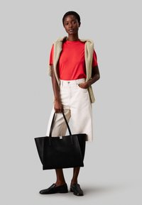 NARRATE SHOPPER - Shopping bag - black