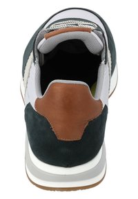 Dunkelgrüne Wildledersneaker mit braunem Lederakzent, grauem Mesh-Kragen und weißer Sohle. Verfügt über ein Schnürdesign mit strukturierten Details.