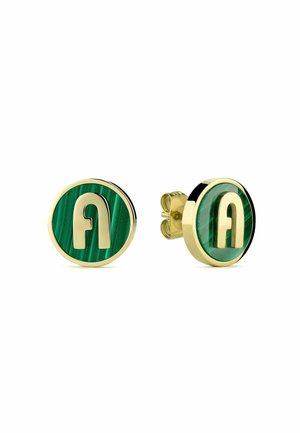 Guldtonede runde øreringe med en malakit indlæg og et udskåret bogstav "A" design. Poleret finish med en glat overflade.