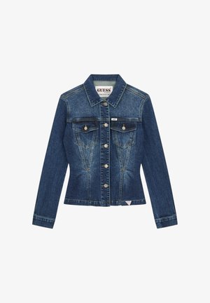 Veste en denim bleu foncé avec fermeture à boutons, deux poches à rabat sur la poitrine, et étiquette de marque sur la poche et à l'intérieur du col.