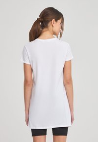 Terranova TINTA UNITA - T-shirt basic - bianco ottico