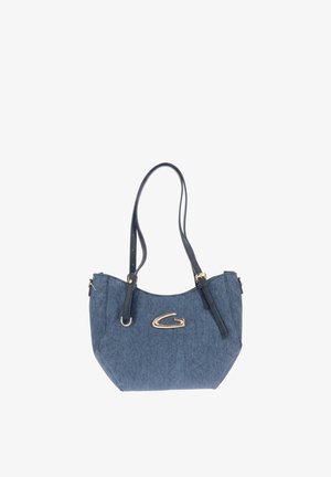 Bolso azul de mezclilla con correas dobles negras para el hombro y logotipo "G" en tono dorado en la parte delantera sobre fondo blanco.