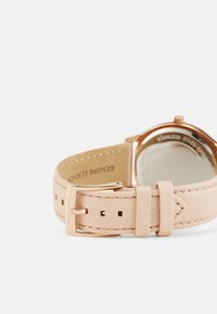 Michael Kors SLIM RUNWAY WATCH - Pulkstenis - nude