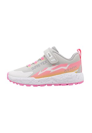 Trainers - pink