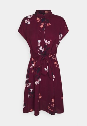 VMHALLIE TIE SHORT DRESS - Shirt dress - dark red