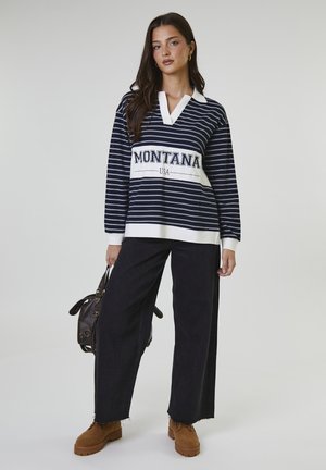 - Koszulka polo