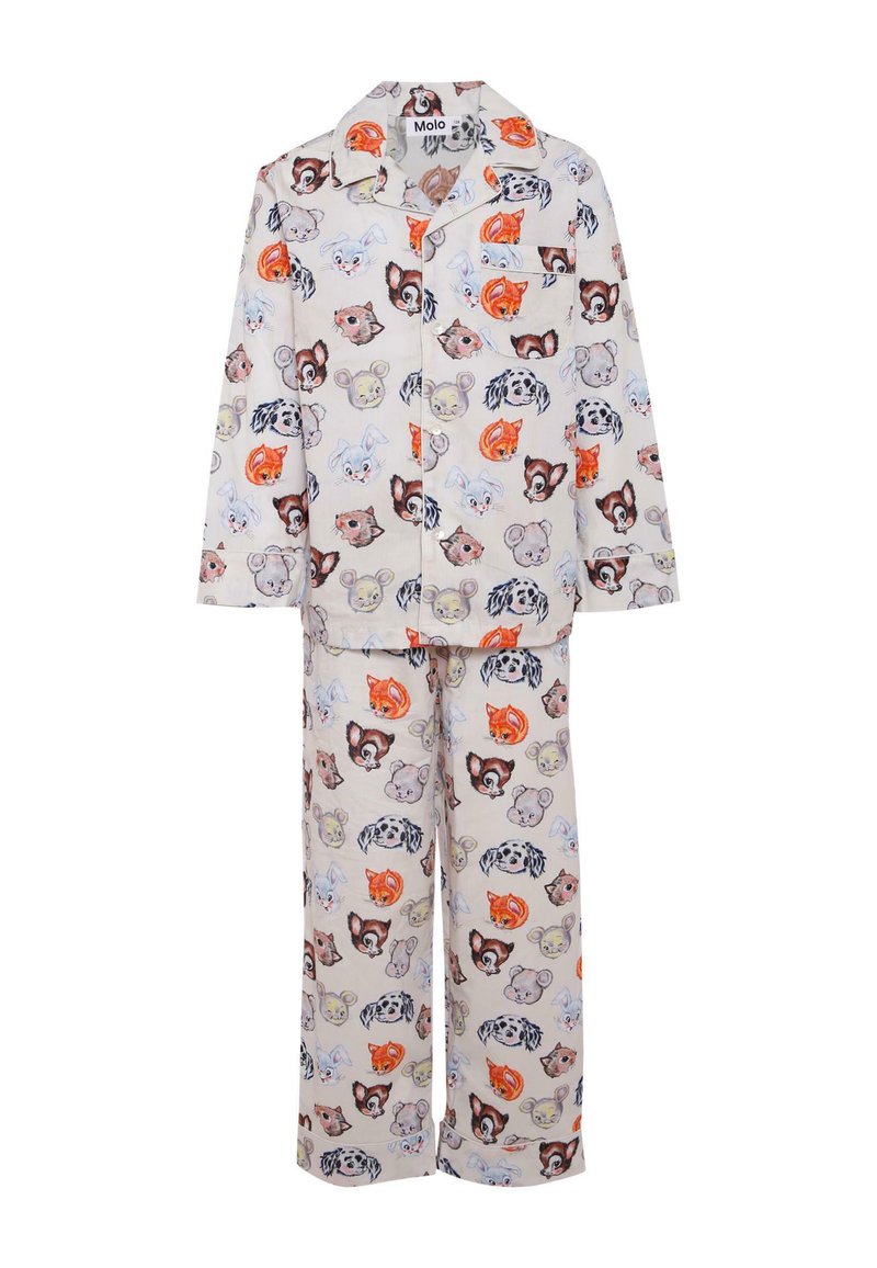 Pyjama set s košilí na knoflíčky a odpovídajícími kalhotami, zdobený celoplošným potiskem různých zvířecích tváří v živých barvách na světlém pozadí.