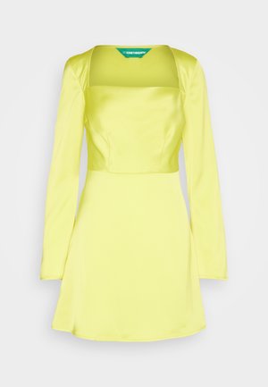 SOMETHINGNEW, JENNIFER MINI DRESS - Cocktail φόρεμα / Φόρεμα για πάρτι - blazing yellow