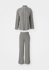 WIDE LEG PANTS - Pizsama szett - black/white