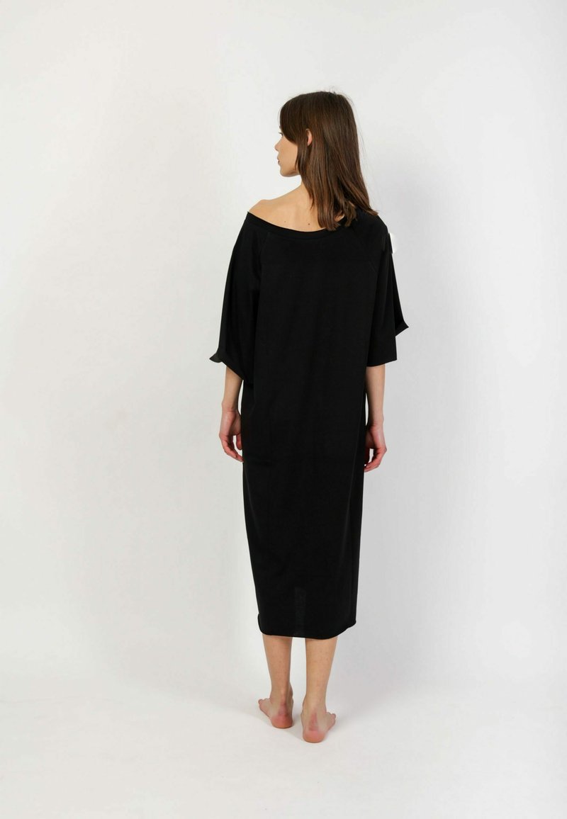 Damen Freizeitkleider | Štraca FEELING Jerseykleid black/schwarz - QC70001 Damen Freizeitkleider | Štraca FEELING Jerseykleid black/schwarz - QC70001