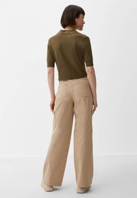 s.Oliver REGULAR MIT TASCHEN - Bojówki