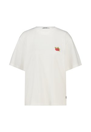 Wit T-shirt met korte mouwen en een kleine rode framboos met groene blaadjes geborduurd op de linkerborst.
