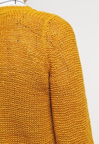 ONLY Strickpullover - yellow