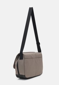 anello MESSENGER UNISEX - Mala a tiracolo - grey/beige