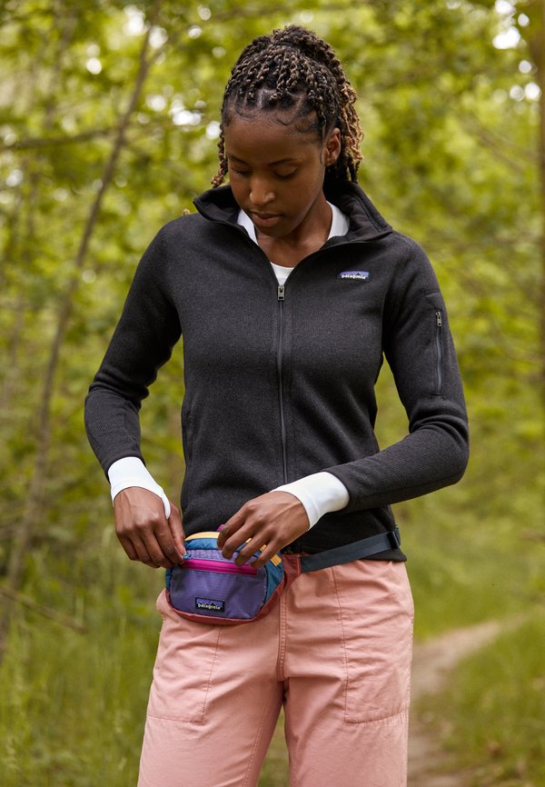 BETTER SWEATER - Sweatjacke