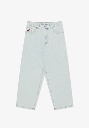Jasnoniebieskie jeansy denimowe o luźnym kroju, szerokich nogawkach, przedniej kieszeni z naszywką z logo oraz postrzępionych lamówkach. Surowe wykończenie krawędzi.