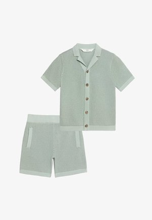 Marks & Spencer, KNITTED SET - Shorts - green