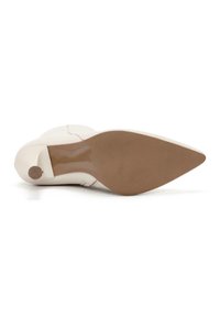 Derimod Korte laarzen - creme