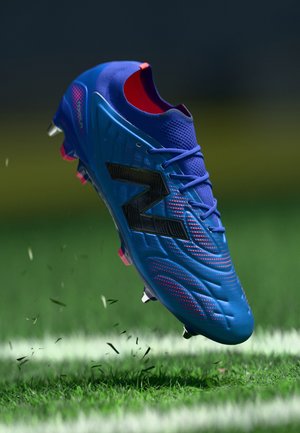 TEKELA V5 ELITE SG - Futbola zābaki mīkstam segumam - blue gemstone