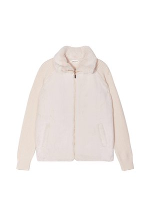 Veste en fausse fourrure de couleur beige clair avec des manches en tricot côtelé, fermeture éclair à l'avant et deux poches latérales. Elle dispose d'un col doux et d'une texture subtile.