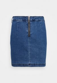 Džínová sukně ve středně modré barvě se slim fit, s předním zipem a mírně třepeným lemem. Klasický styl, jednoduchý design.