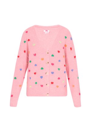Vaaleanpunainen neulecardigan, jossa on V-pääntie, monivärisiä sydänkuvioita ja viisi puusta valmistettua nappia edessä. Pehmeä, teksturoitu neulekangas.
