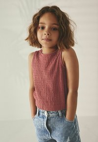 Next TEXTURED-REGULAR FIT - Top - rust brown