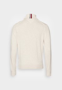 Tommy Hilfiger PIMA ORG CTN CASHMERE ROLL NECK - Camisola - heathered oatmilk