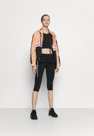 ONPJOYA TRAINING CROP - Sports-BH-er med lett støtte - black