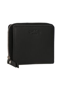 Juodas odinis piniginė su užtrauktuku, su iškilniu logotipu, išskirtiniu siuvinėjimu ir lygiu paviršiumi. Kompaktiška stačiakampio forma.