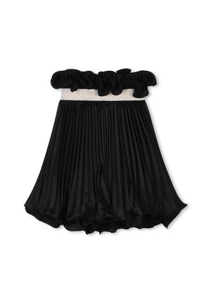 Jupe plissée noire avec une taille froncée noire et des détails brodés de couleur crème. Tissu lisse avec un design fluide.