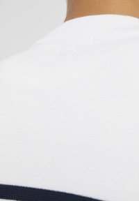 BZB Pullover - blanc