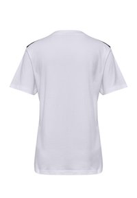 Hvid bomulds t-shirt med korte ærmer, rund halsudskæring og sort detalje på skuldrene. Glat tekstur, afslappet pasform, enkelt design, ingen mønstre.