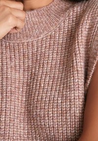 Next Top - pink