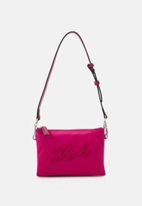 KARL LAGERFELD SIGNATURE POUCH - Delninukė - persian red